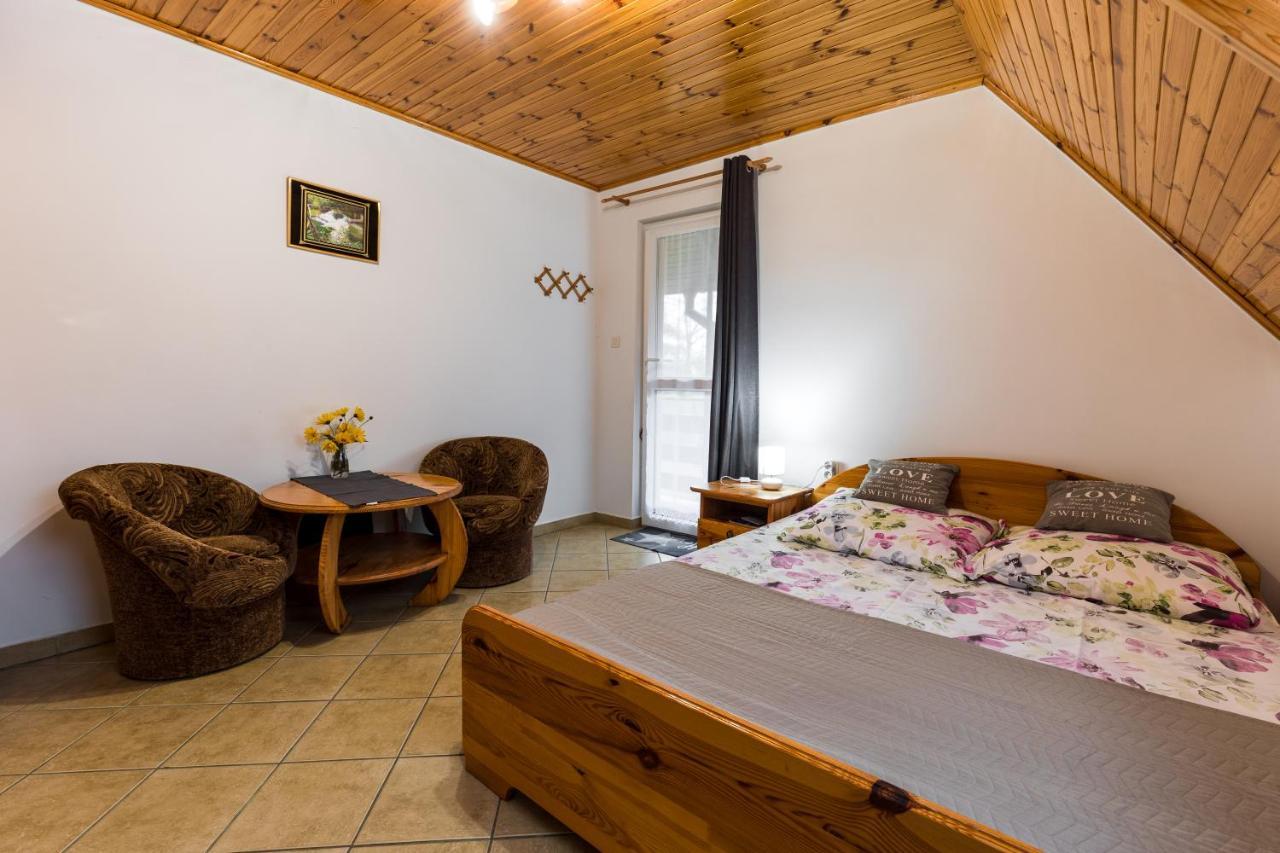 Villa Wypoczynek U Piotra à Susiec Extérieur photo