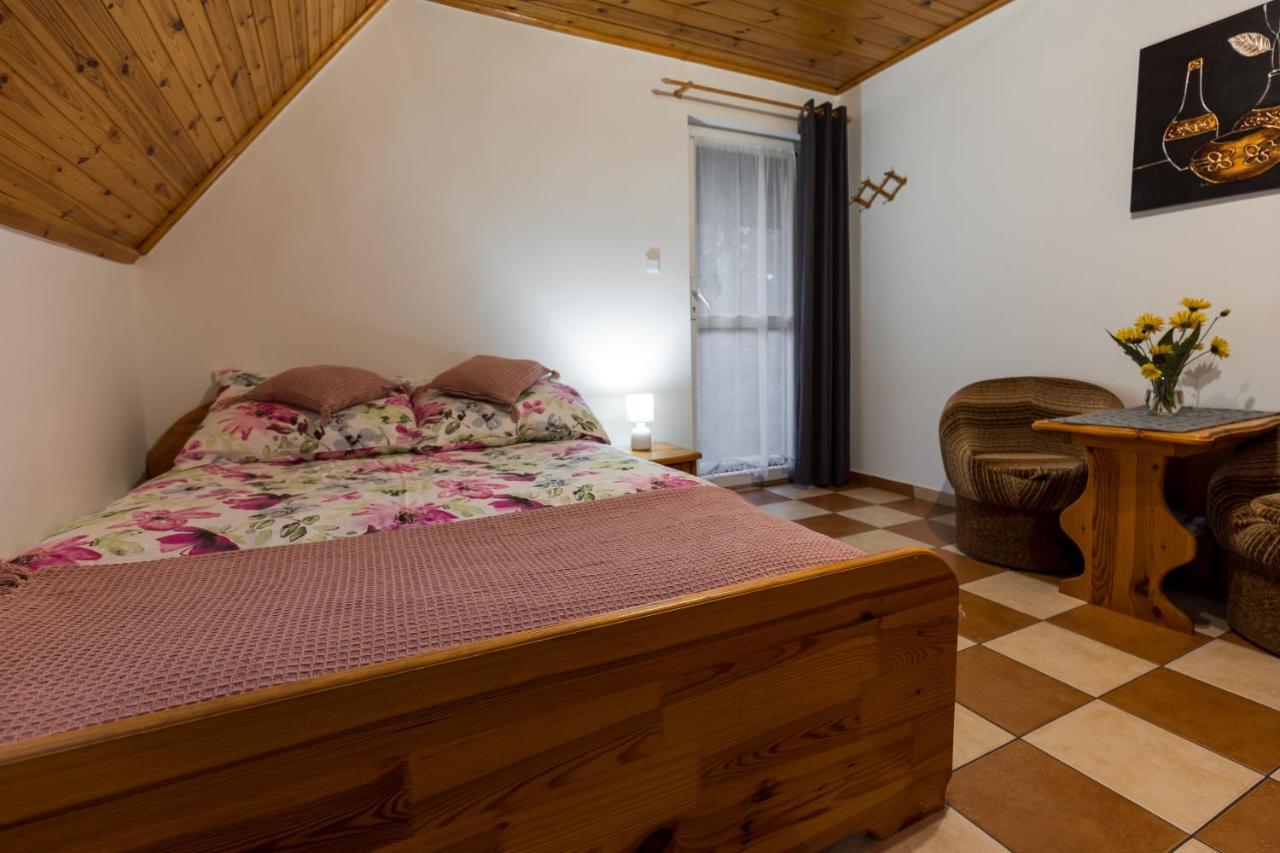 Villa Wypoczynek U Piotra à Susiec Extérieur photo
