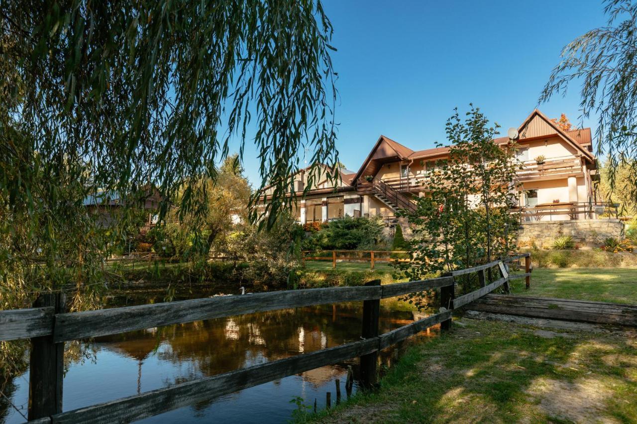 Villa Wypoczynek U Piotra à Susiec Extérieur photo